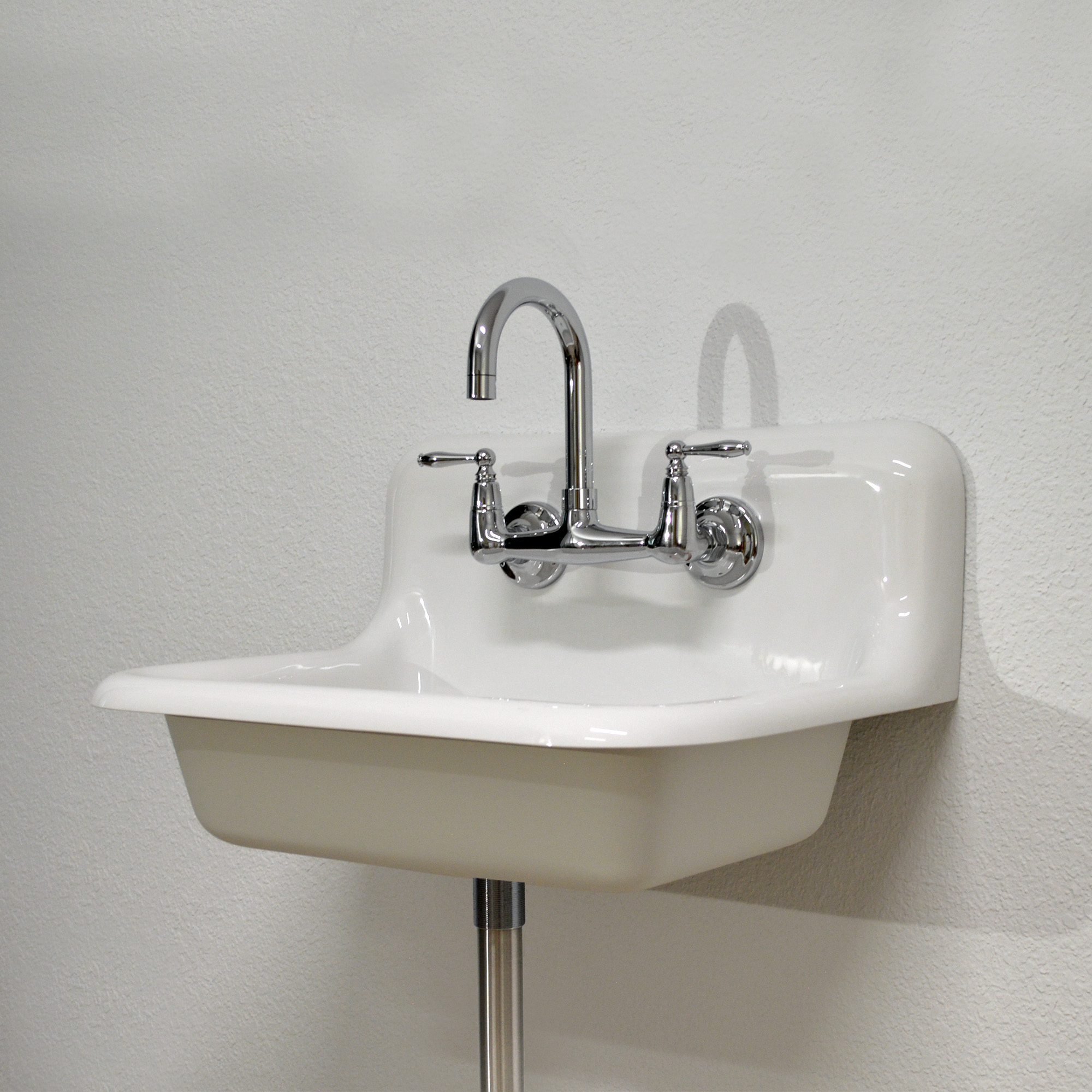 SB24_SPAREWHT_CFML_SV